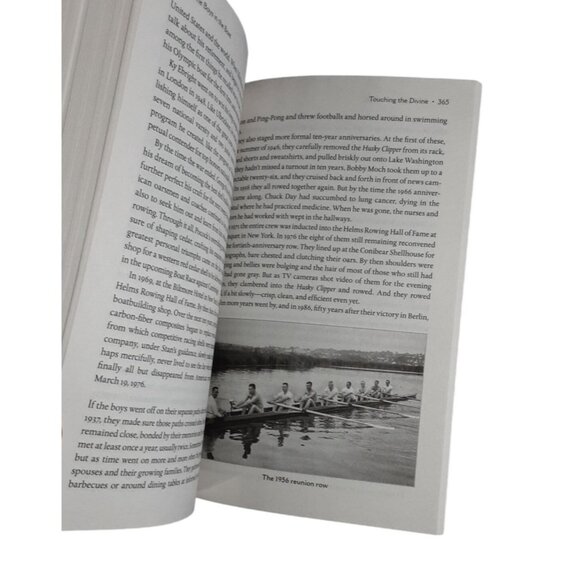 The Boys in the Boat: Nine Americans and Their Epic Quest for Gold Daniel Brown - Picture 9 of 9